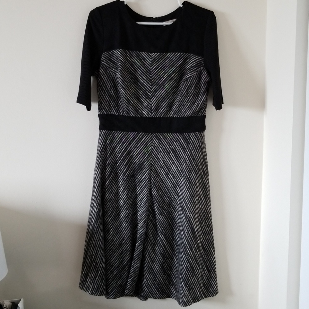Black & grey mixed media ribbed knit sweater dress